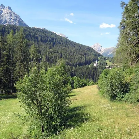Apartamento Apartment Scuol *